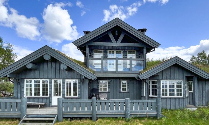 Oystre Slidre Casa | Stunning home in Beitostølen with sauna