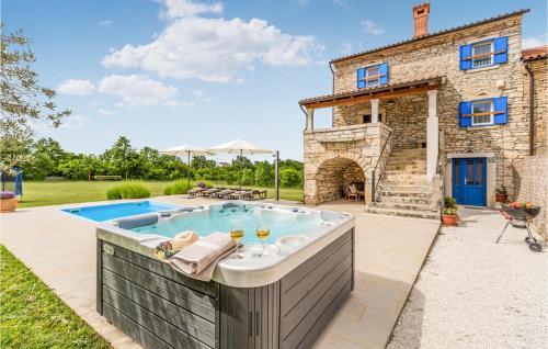Jursici Casa | Stunning Home In Brscici