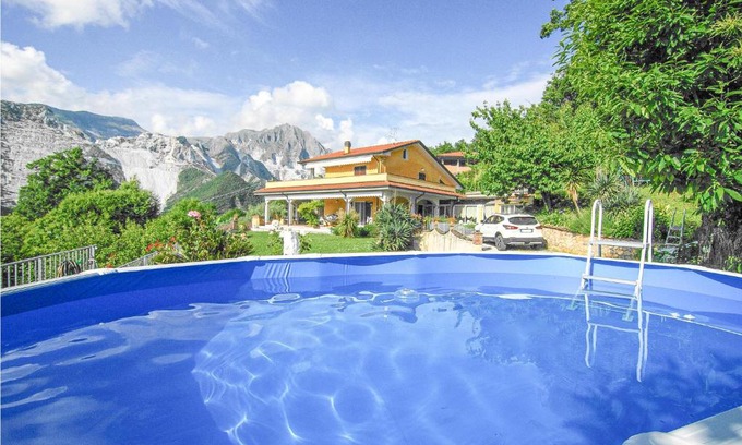Carrara Casa | Stunning Home In Codena