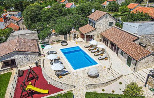 Sibenik Casa | Stunning Home In Dubrava With Sauna