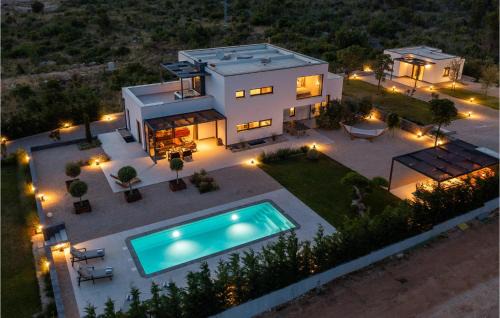 Sibenik Casa | Stunning Home In Dubrava With Sauna