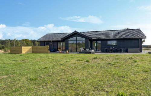Egsmark Strand Casa | Stunning Home In Ebeltoft With Sauna