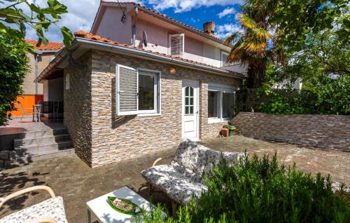 Gabonjin Casa | Stunning Home In Gabonjin With Wifi