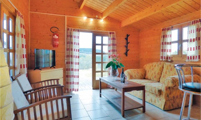 Ferienhausgebiet Hillenseifen Casa | Stunning home in Gerolstein with 2 Bedrooms and WiFi