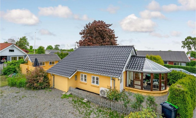 Flovt Strand Casa | Stunning Home In Haderslev With Wifi
