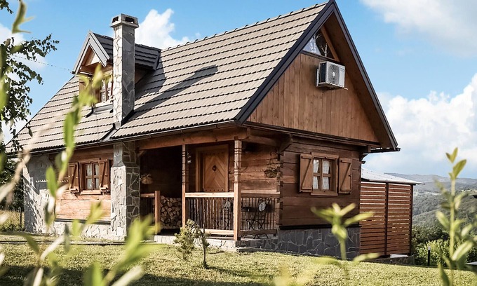 Zumberak Casa | Impresionante casa en Kostanjevac