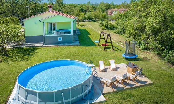 Krsan Casa | Impresionante casa en Krsan con cocina.
