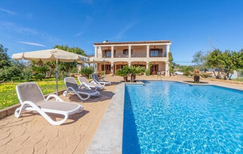 Manacor Casa | Stunning Home In Manacor