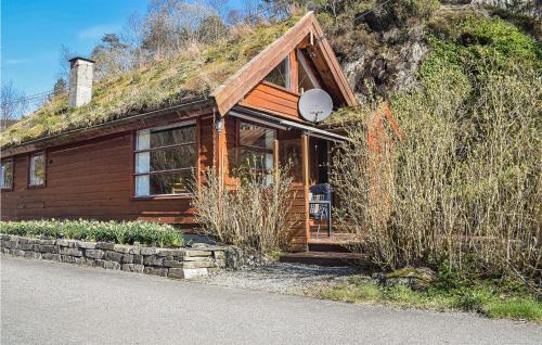 Os Casa | Stunning Home In Os With Kitchen