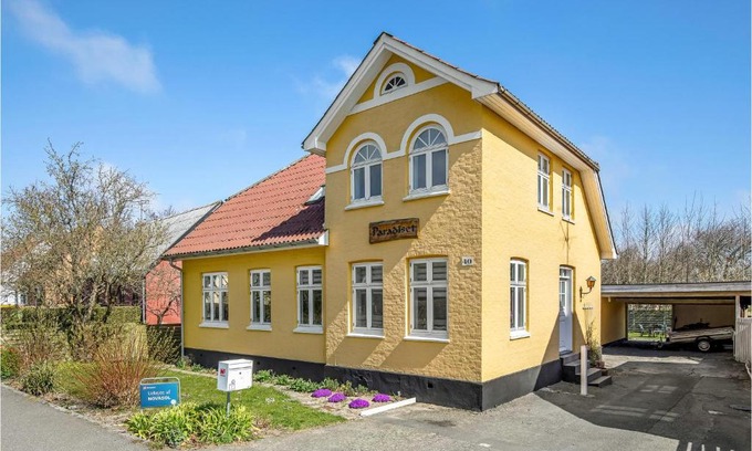 Østermarie Casa | Stunning Home In Østermarie With Wifi