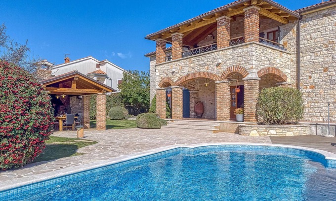 Baderna Casa | Impresionante casa en Porec