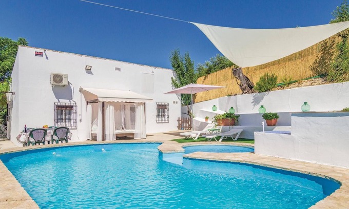 Cabra Casa | Impresionante casa en Rute