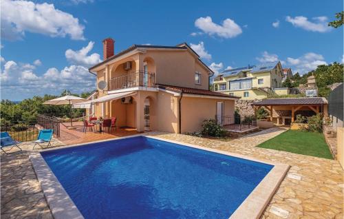 Smrika Casa | Stunning Home In Smrika