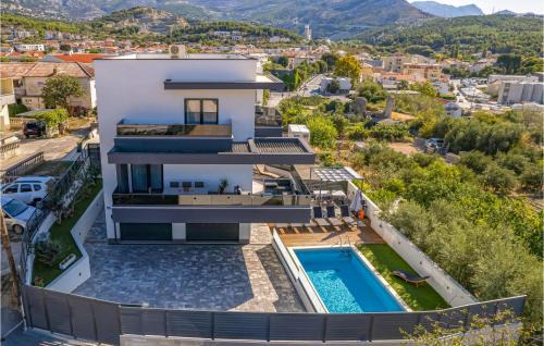 Solin Casa | Stunning Home In Solin