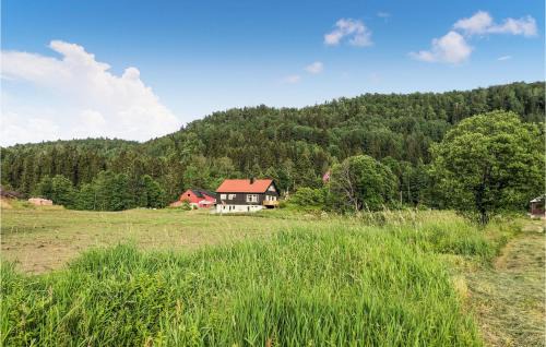 Songe Casa | Stunning Home In Songe With Wifi