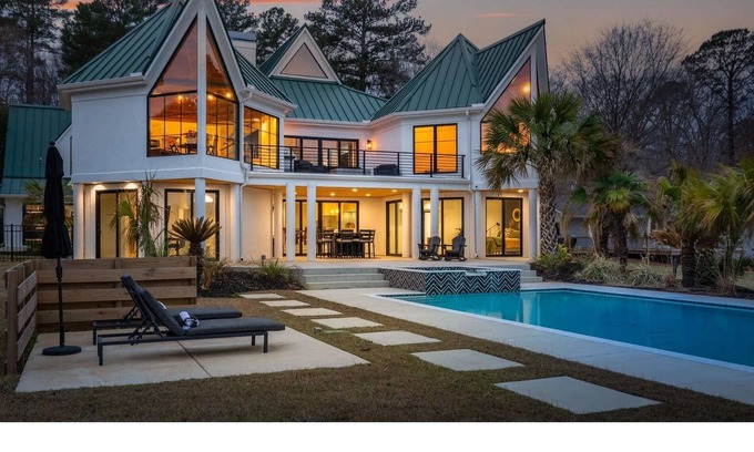 Chapin Casa | Stunning Home on Lake Murray with pool and hot tub