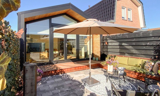 Bunschoten Casa | Stunning house in Spakenburg