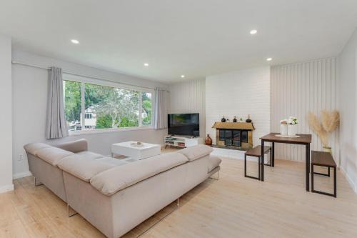 Victoria Casa | Stunning House In Victoria, BC