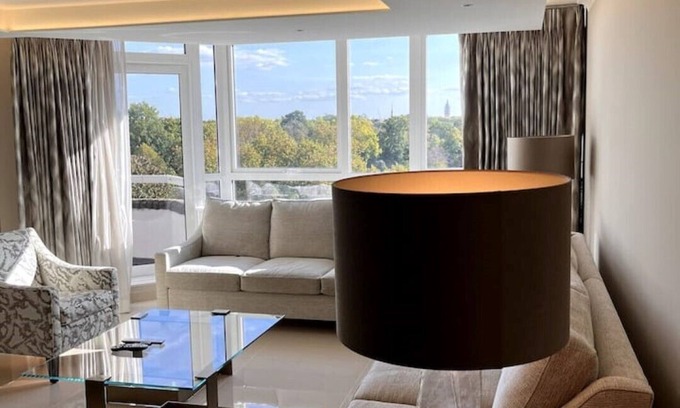 Wandsworth Apartamento | Stunning Hyde Park Panorama Luxury 4-Bedroom Oasis