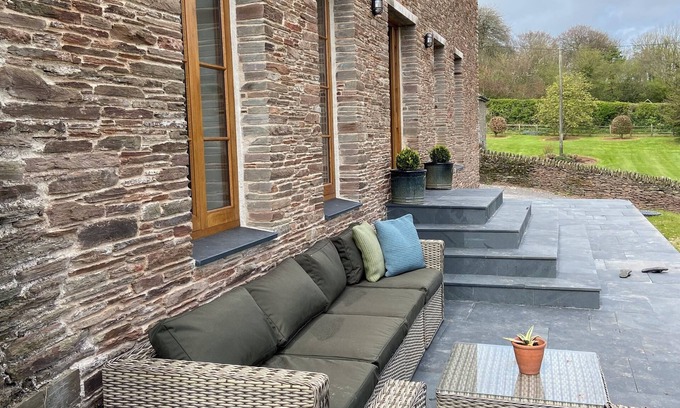 Chillington Casa | Stunning Interior Designed New Barn Conversion
