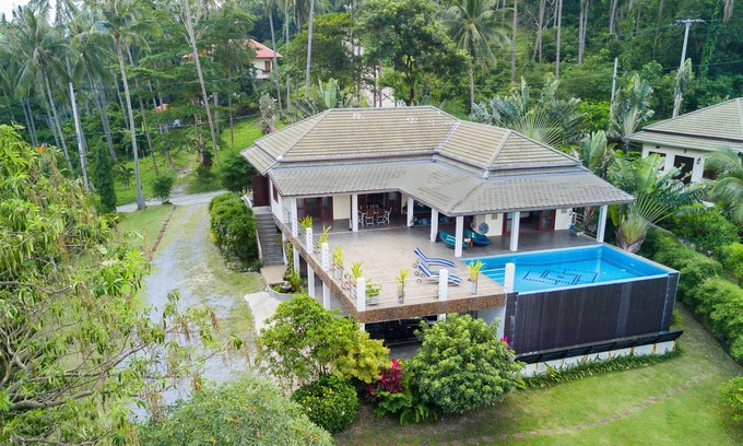 Taling Ngam Villa | IMPRESIONANTE VILLA KOH SAMUI, PISCINA INFINITA, PUESTA DEL SOL, NATURALEZA, A 1KM DE LA PLAYA