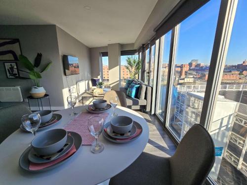 The Docks Apartamento | Stunning Liverpool Dockside Apt by City SuperHost