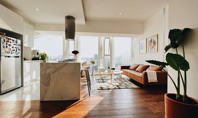Colonia Condesa Condominio | Stunning luxury apt w/breathtaking 360º city views, rooftops, pool, gym, sauna