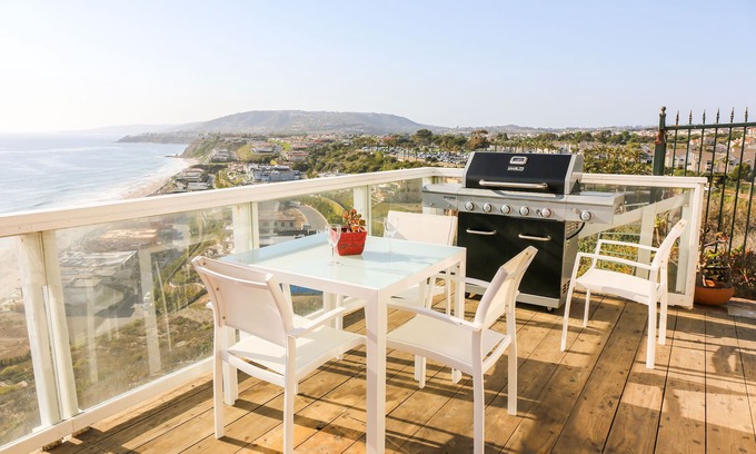 Dana Point Condominio | Million Dollar Ocean View con camino a la playa adyacente a la propiedad