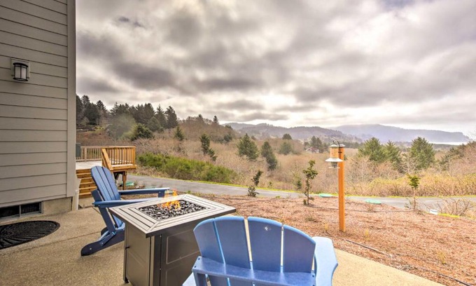 Neskowin Casa | Stunning Neskowin Gem View of Cascade Head!