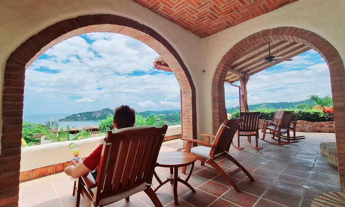 San Juan del Sur Villa | Stunning Ocean View and Mediterranean feeling Villa at Pelican Eyes.