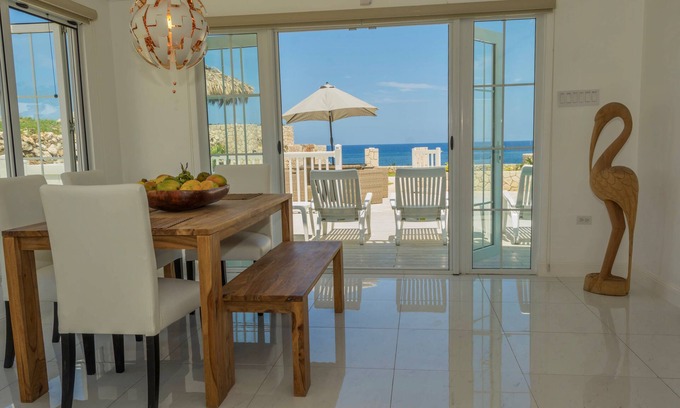 Orange Bay Casa | Stunning Ocean View