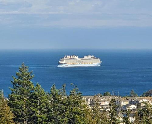 Colwood Apartamento | Stunning Ocean View Modern 1 BDR Private Entry Suite, 5 min to the Beach