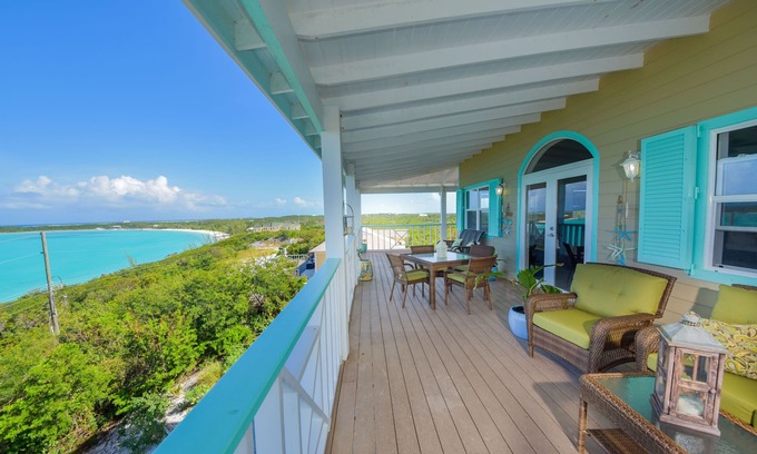 Great Exuma Casa | Impresionantes vistas al mar, alojamiento de primera clase, ahora con hermosa piscina y terraza