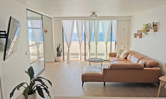 Bajamar Apartamento | Bajamar Coastal Suite