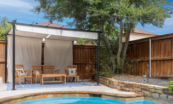 North Central Carrollton Casa | Stunning Pool, Beautiful 3/2 home w/Outdoor Space!
