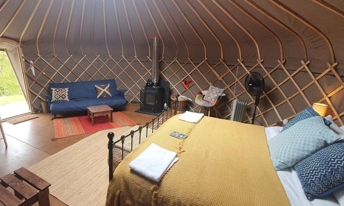 Largs Cabina | Stunning Premium Yurt in Kelburn Estate near Largs