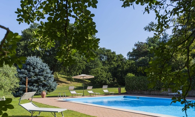 Carbognano Villa | Maravillosa casa de vacaciones privada con WIFI, piscina privada, TV, patio y aparcamiento