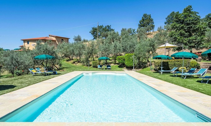 Loro Ciuffenna Casa | Casa de vacaciones privada con WIFI, piscina privada, balcón, mascotas permitida, aparcamiento