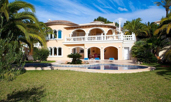 Costa de Benissa Casa | Maravillosa casa de vacaciones privada con piscina privada, WIFI, A/C, TV, patio, aparcamiento
