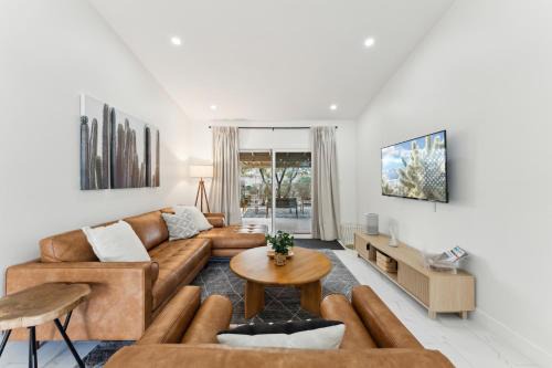 Scottsdale Vista Casa | Stunning Remodeled 2br Retreat In Northscottsdale