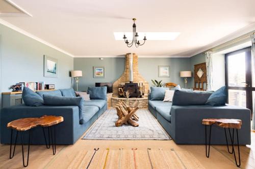 Frome Casa | Stunning Renovation edge of Frome + country views