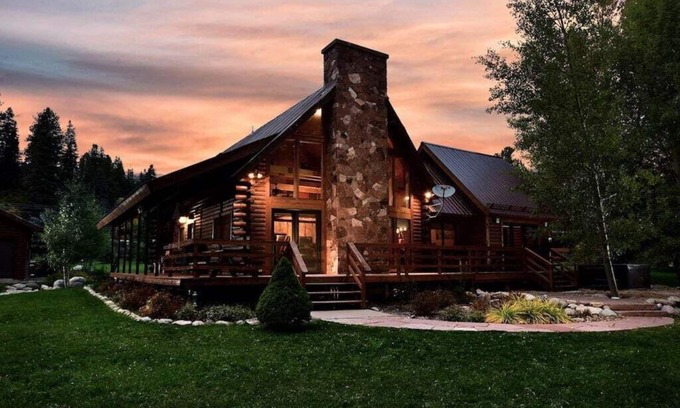Durango - Purgatory Cabina | Impresionante cabaña junto al río con bañera de hidromasaje privada, amplio patio, cocina completa, parrilla