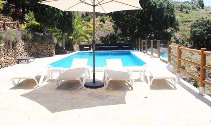 Cómpeta Casa | Impresionante casa de campo "Finca Colica" con vistas al mar, vistas a la montaña