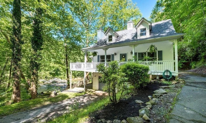 Dahlonega Casa | Relájate junto al río en las montañas del norte de Georgia de Dahlonega