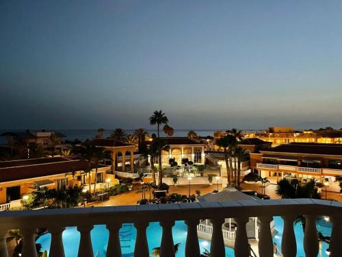 Arona Apartamento | Stunning sea view Tenerife Royal Gardens Resort!