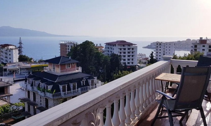 Qafe e Gjashtes Apartamento | Stunning Sea View Apartments Sarande