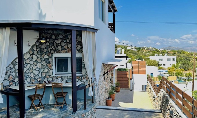 Kalathos Casa | Stunning sea views in Kalathos village near Lindos.