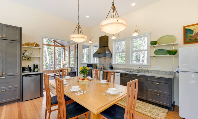 Seal Cove Casa | Stunning Seal Cove Home Near Acadia National Park!