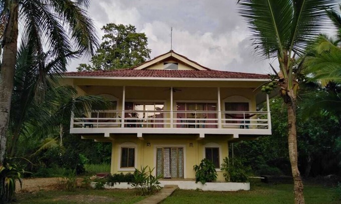 Big Creek Casa | IMPRESIONANTE ESPACIOSA CASA DE PLAYA DE 4 BAÑOS Y 2 BAÑOS