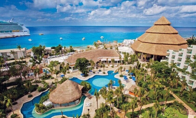 Cozumel Casa | Stunning Studio in Caribbean with Hot Tub